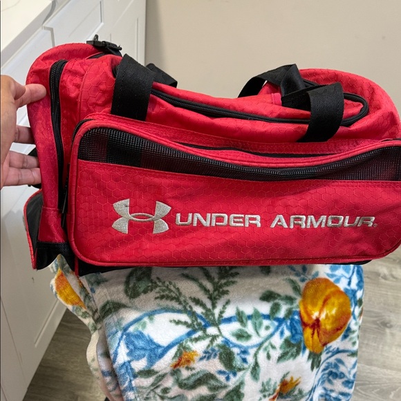 Under Armour Red Duffel Bag for Men - Picture 1 of 8